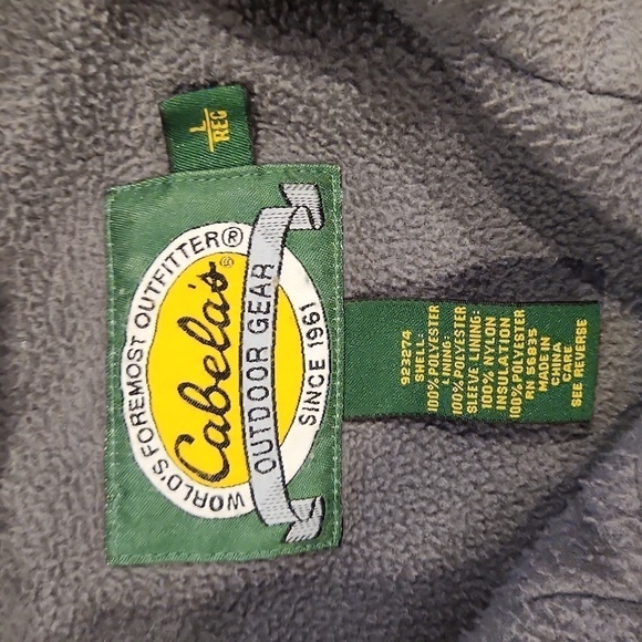 Cabela's Outdoor Gear Black With Gray Liner Winter Coat - Picture 5 of 9